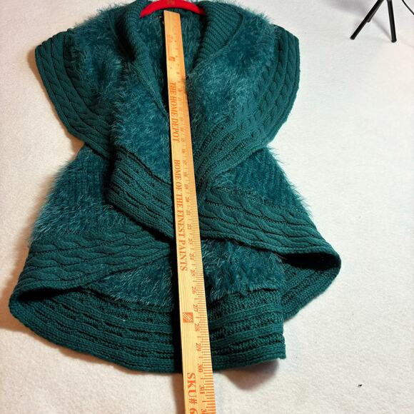 MISS KELLY 1999 Furry Cable Knit Teal Sweater Vest Size S/M Asymmetrical - Picture 3 of 6
